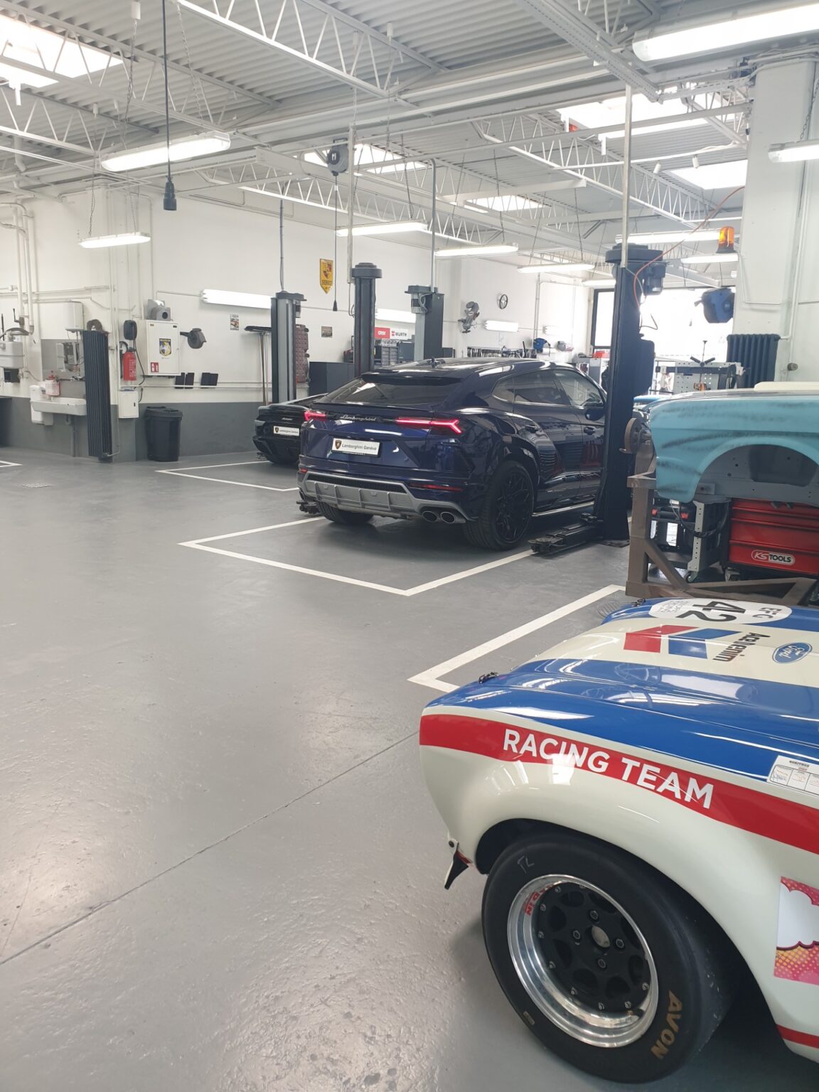 Carrosserie Corbex - Car for Drivers Switzerland